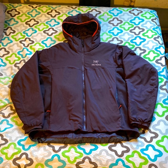 Arc'teryx Other - Rare 2017 Arc’teryx Atom LT Hoody Jacket Charcoal Grey & Orange Men Size XL